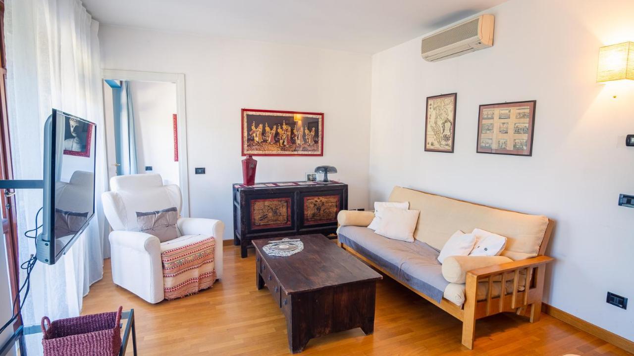 The Zodiac Apartment - Italian Homing Sirmione Buitenkant foto