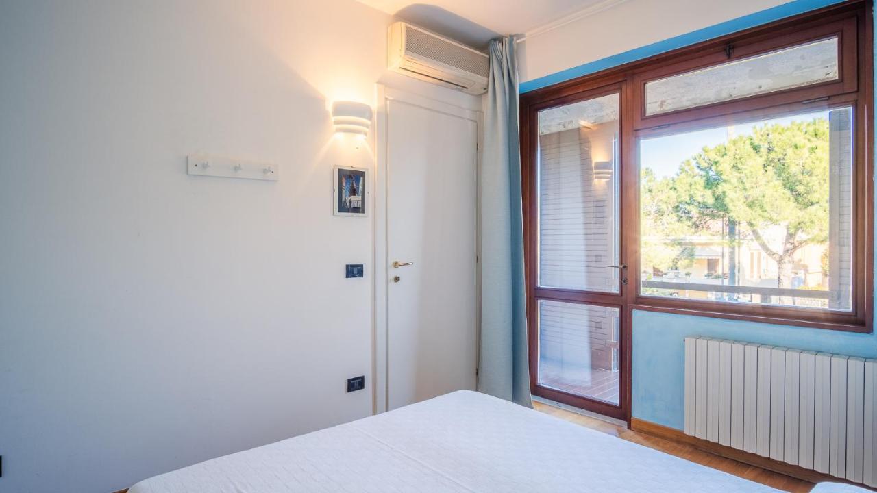 The Zodiac Apartment - Italian Homing Sirmione Buitenkant foto