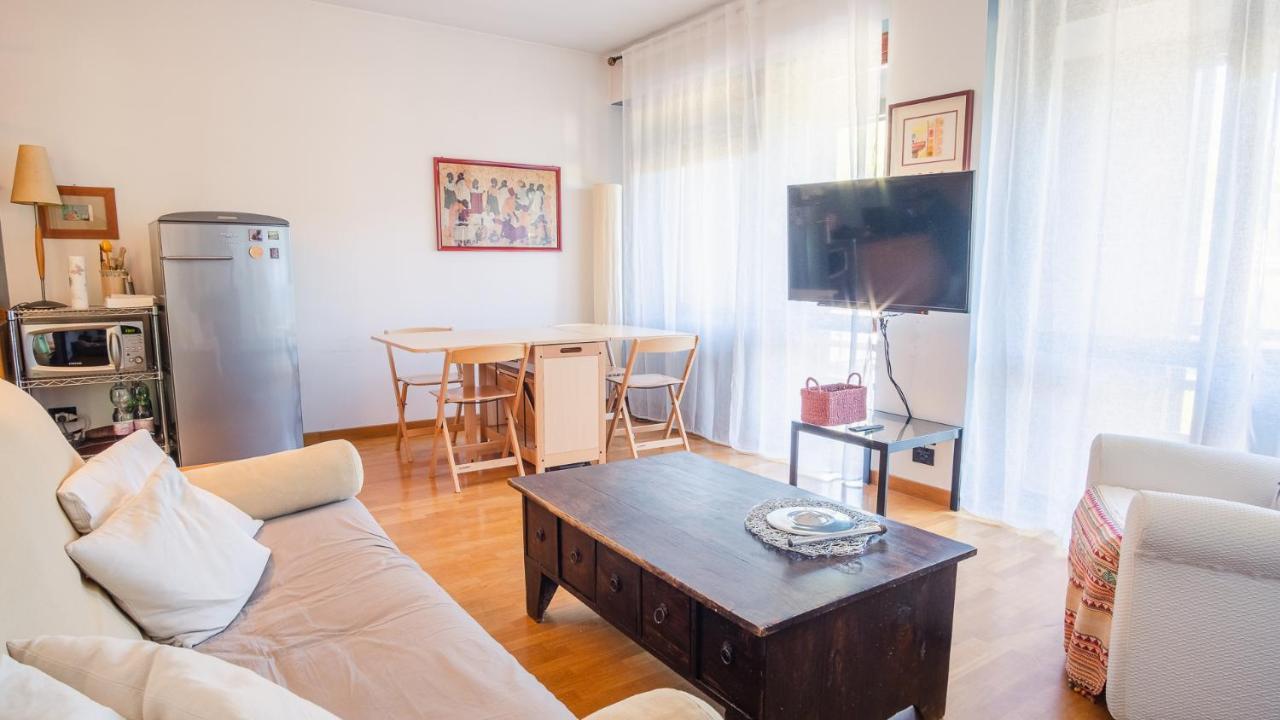 The Zodiac Apartment - Italian Homing Sirmione Buitenkant foto